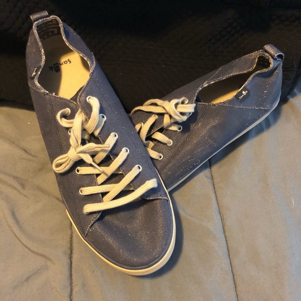 Men’s Sanuk NAVY Coated Canvas Lace Up Shoes